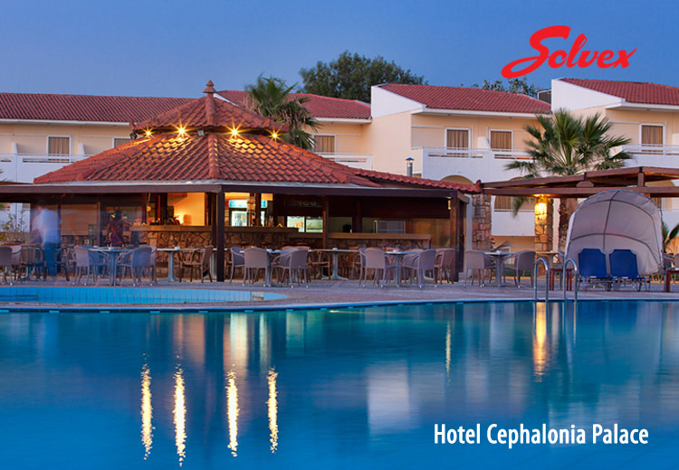 Cephalonia-Palace-Poolbar.JPG