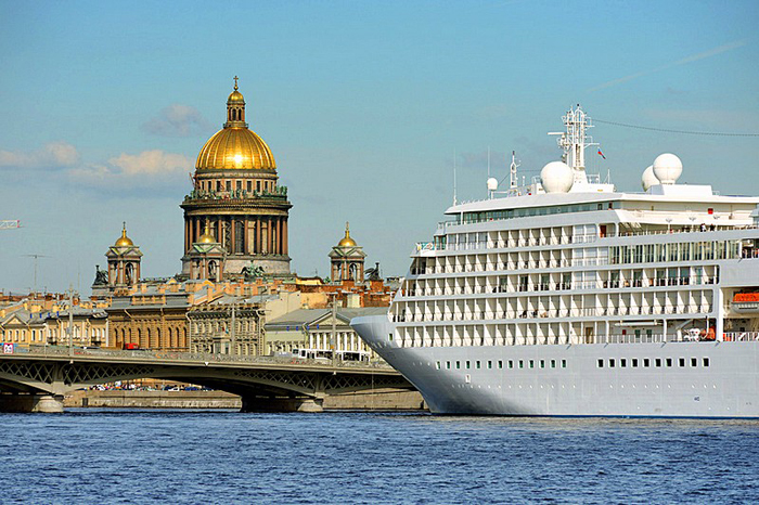 saint-petersburg.jpg